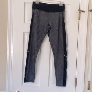 Medium black and grey leggings